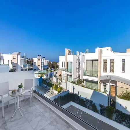 Oceanview Luxury 138 * Protaras
