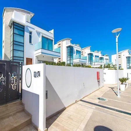 Oceanview Luxury 138