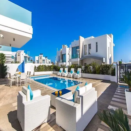 Oceanview Luxury 138