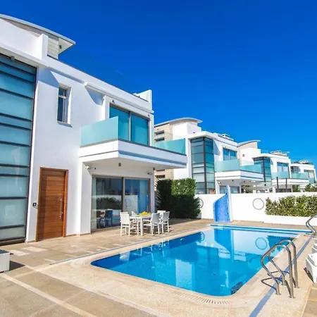 Oceanview Luxury 138 * Πρωταράς