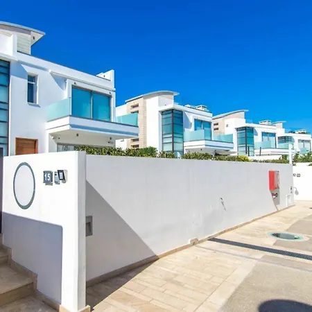 Oceanview Luxury 138