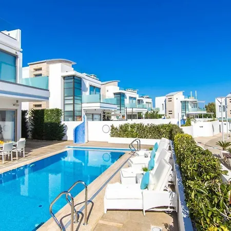 Διαμέρισμα Oceanview Luxury 138 Πρωταράς